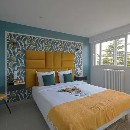 Complexe Standard Apartahotel 3*
